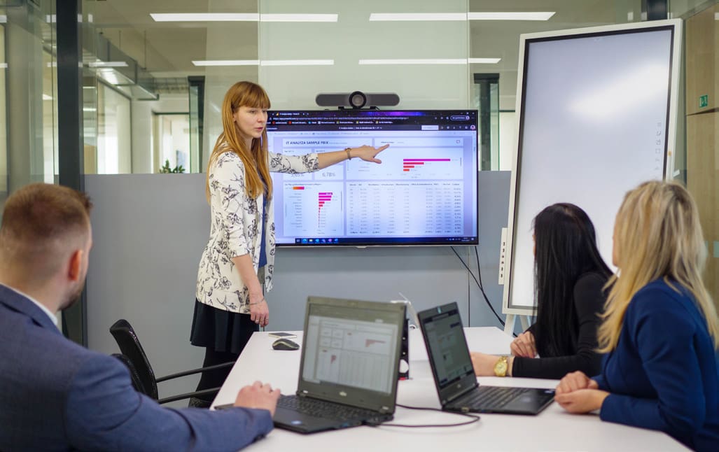 Sestavy Power BI